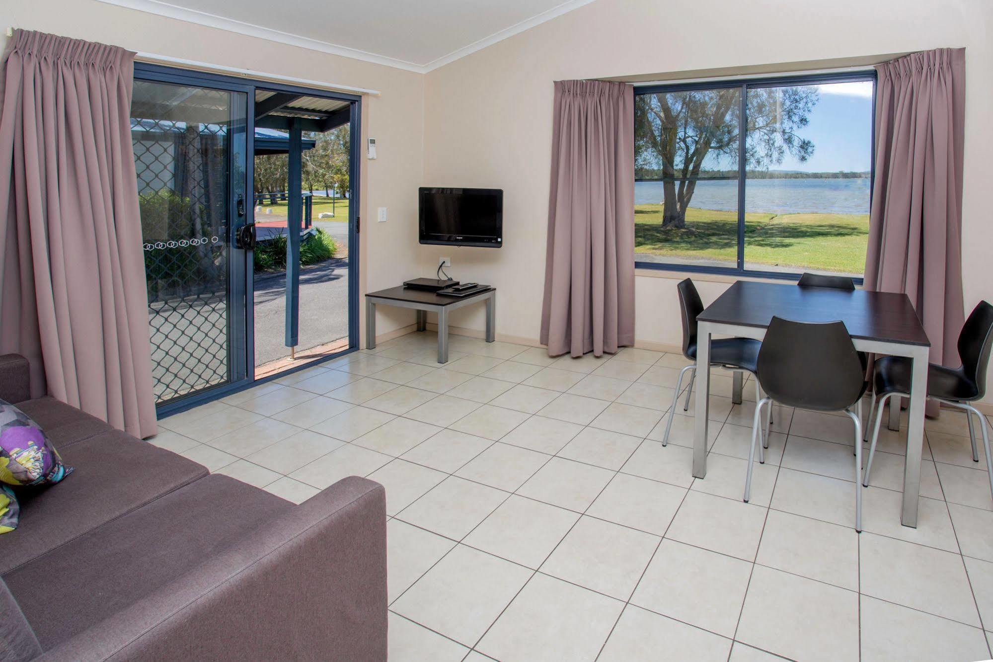 Lakeside Forster Holiday Park 외부 사진